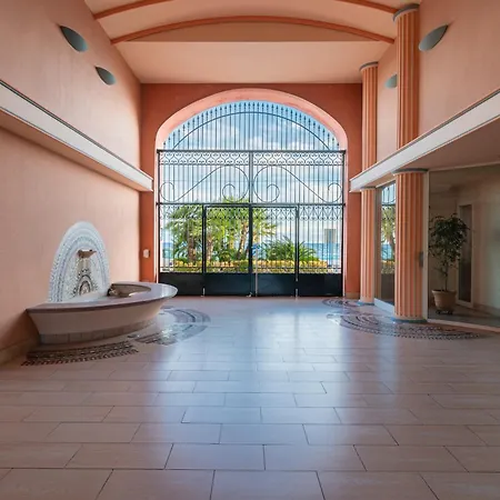 Admiral Plaza, 1 En Centre Ville, Parking & Acces * Menton